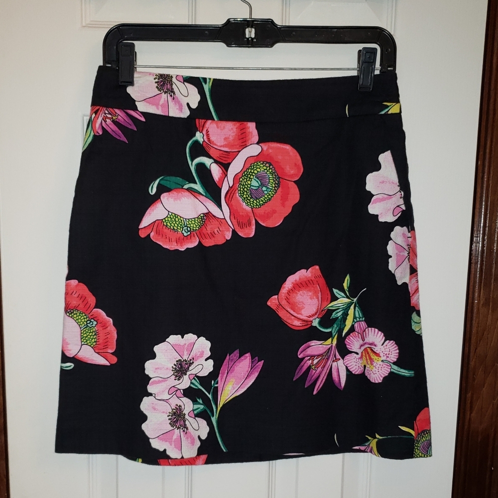 ​✨ Ann Taylor Floral Pencil Skirt | Pockets | 4 ✨